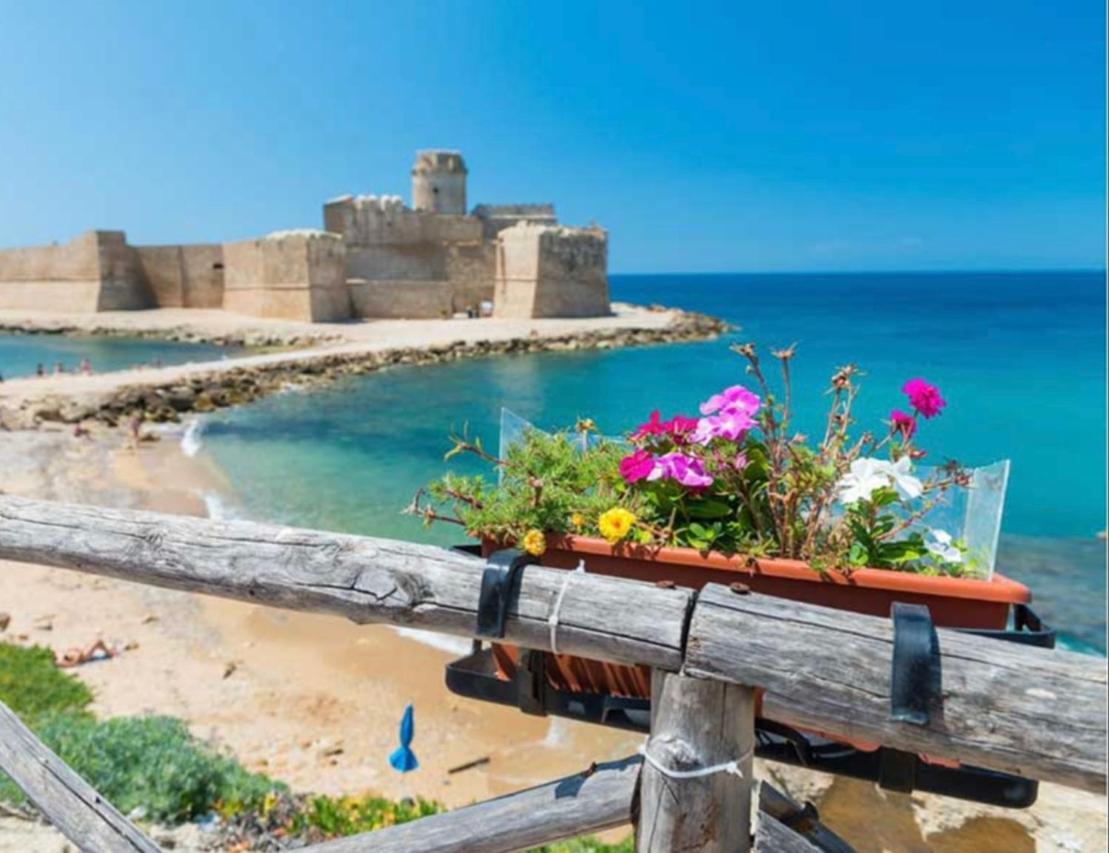 Perla Del Mare - Lungomare Di Crotone, 30 Mt Dal Mare *